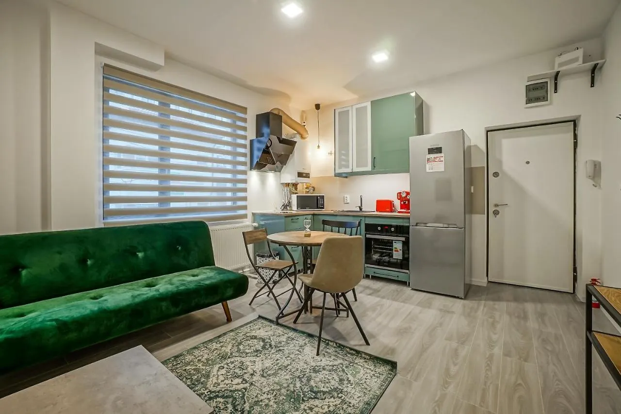 Bright Apartments Moments Away From Herastrau Park, Mall And Metro ブカレスト