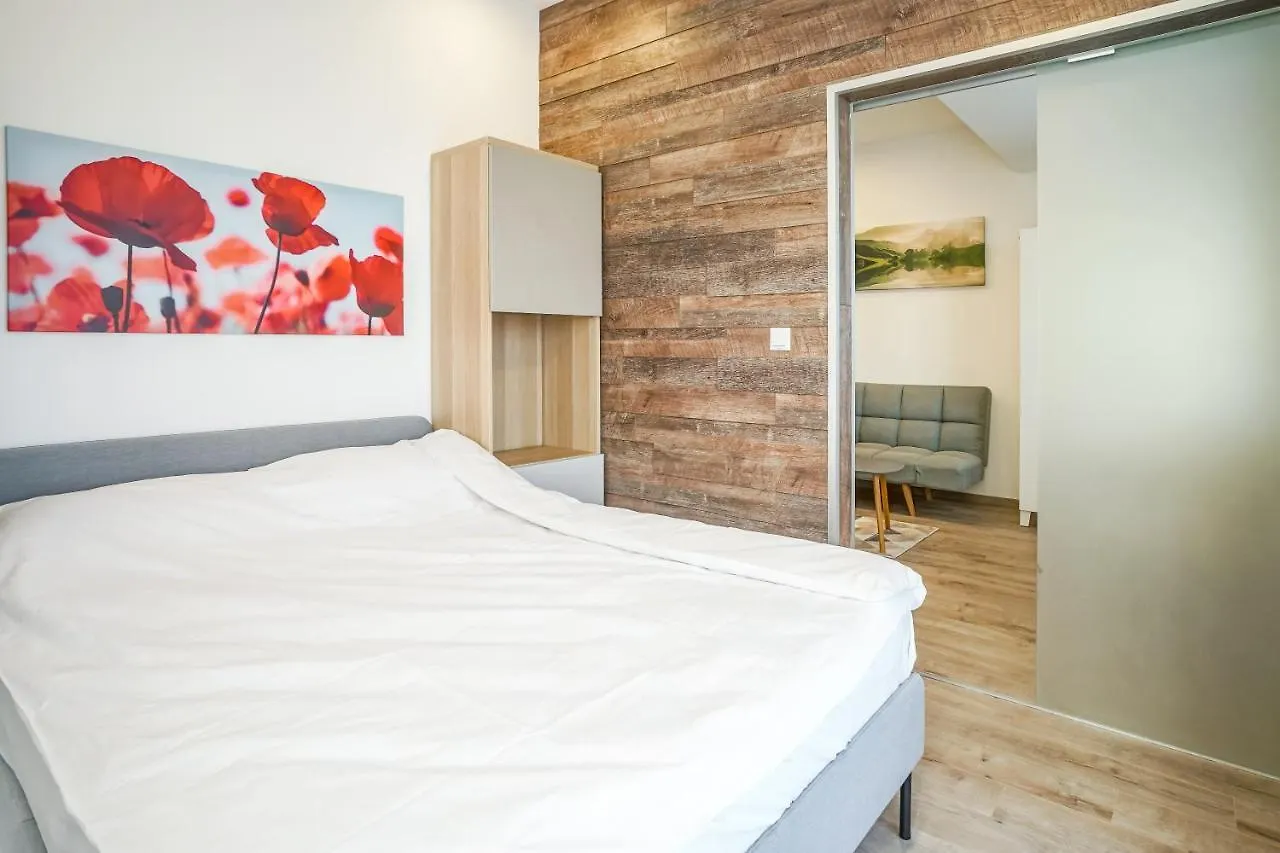 Bright Apartments Moments Away From Herastrau Park, Mall And Metro Bucarest